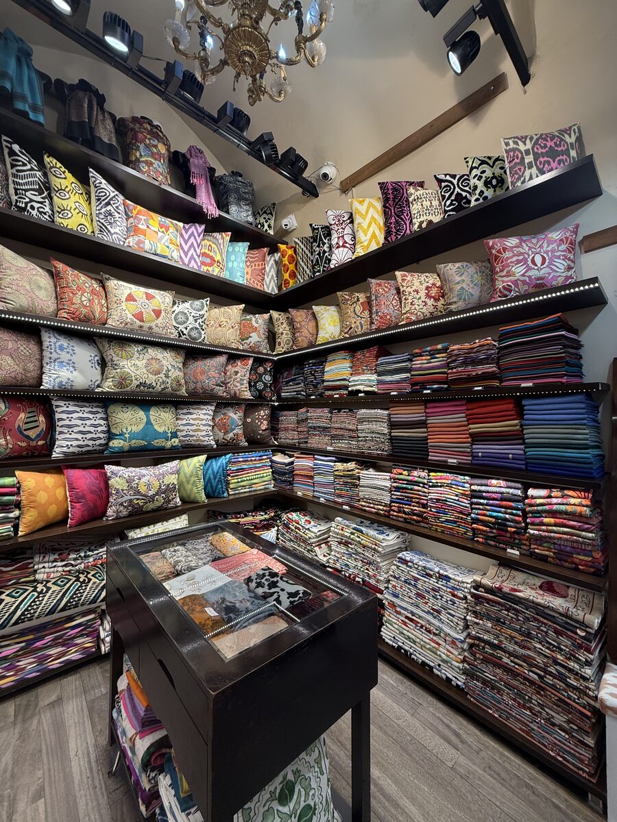 Heritage textile display at Gülipek Hamit Fırat Yağlıkçılar Atelier, Istanbul